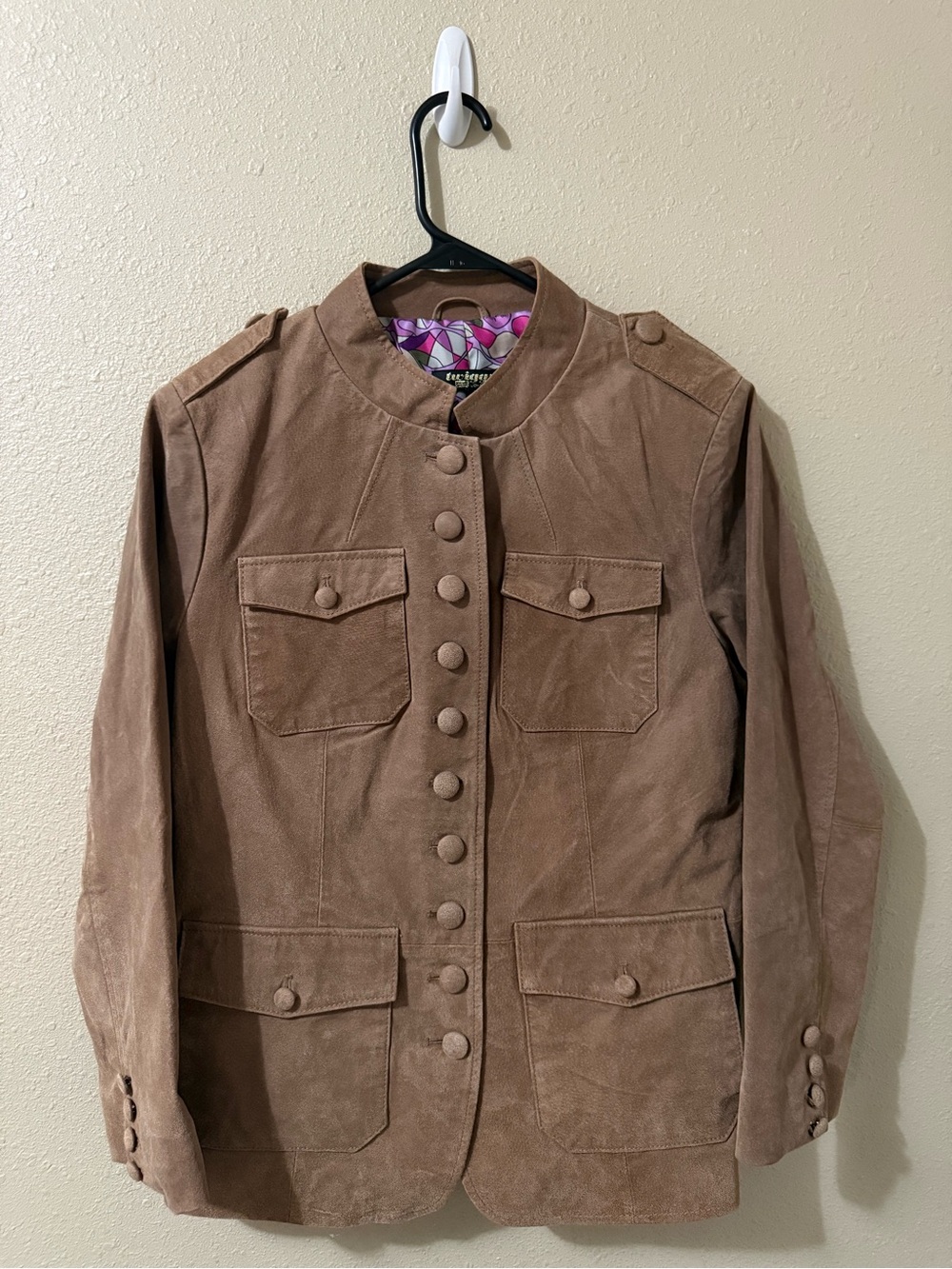 Twiggy London NWOT 100% Genuine Leather Women’s Button Down Jacket M